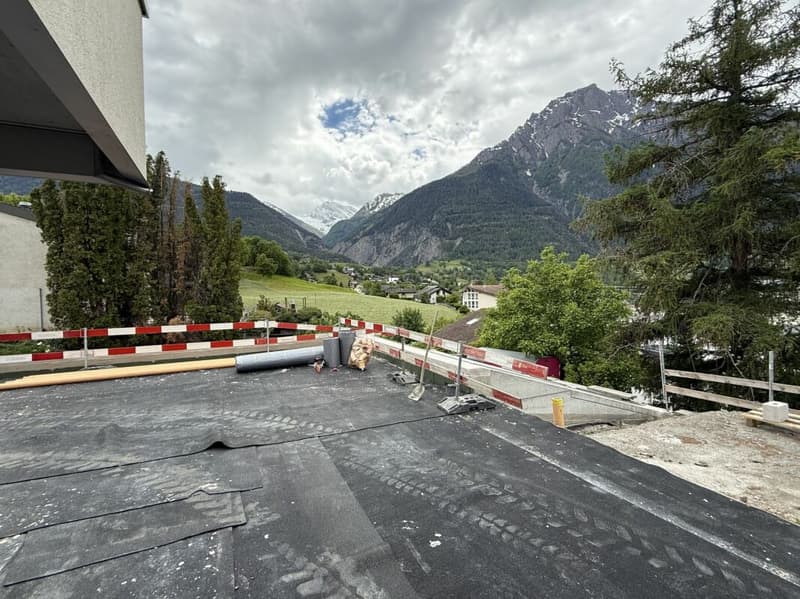Einzigartige Erdgeschoss Wohnung mit alpinen Weitblick in Brig und grosser Sonnenterasse (13)