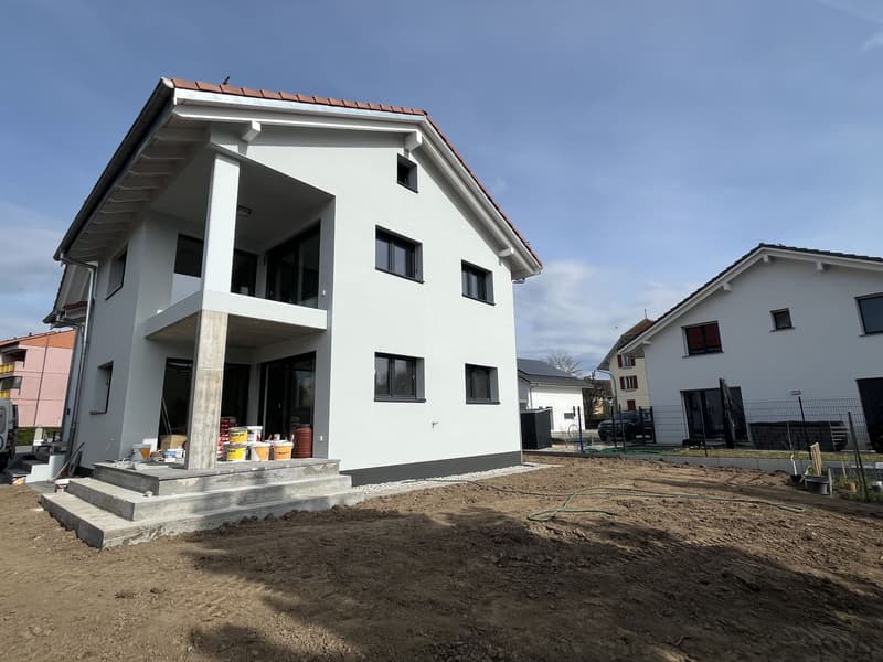 MAGNIFIQUE DUPLEX, AVEC JARDIN PRIVATIF (1)