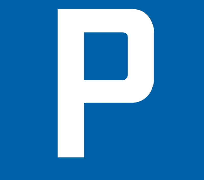 Aussenparkplatz im Innenhof zu vermieten (1)