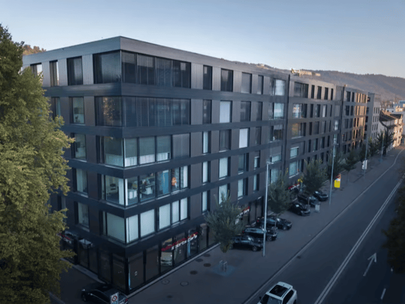 Exklusive möblierte 3.5 Zimmer Stadtwohnung nahe Bahnhof Zug (1)