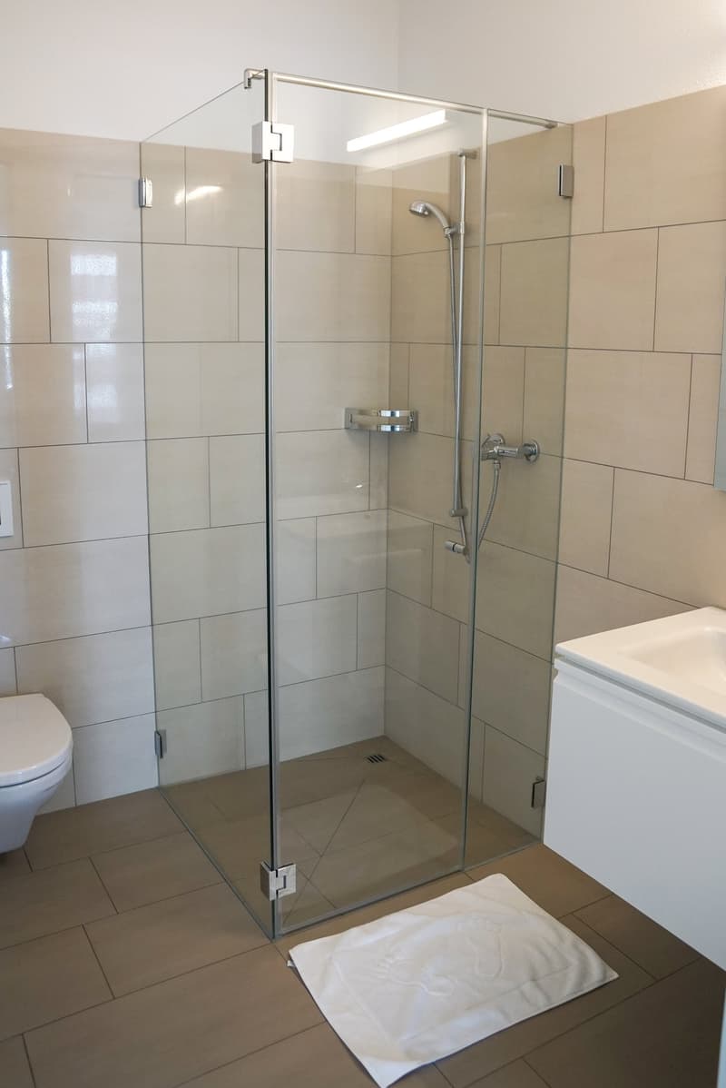 Exklusive möblierte 3.5 Zimmer Stadtwohnung nahe Bahnhof Zug (10)