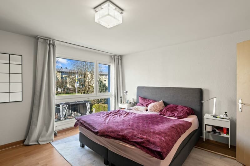 Doppel-Einfamilienhaus an idealer Lage mit Nachmittags-/Abendsonne (12)