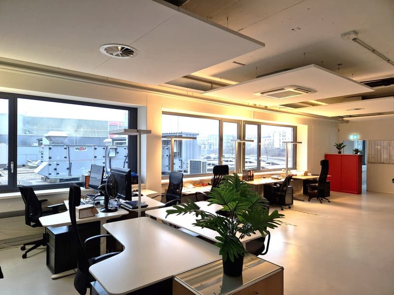 Flexible Büro-/Gewerbefläche in attraktiver Gewerbeliegenschaft (7)
