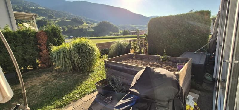 Moderne Gartenwohnung mit Whirlpoolbad und Wintergarten (2)