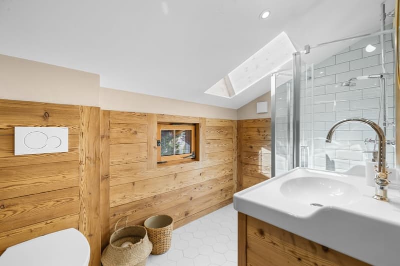 Charming 4-Room Chalet in the Heart of Verbier – Fully Renovated Alpine Retreat (13)