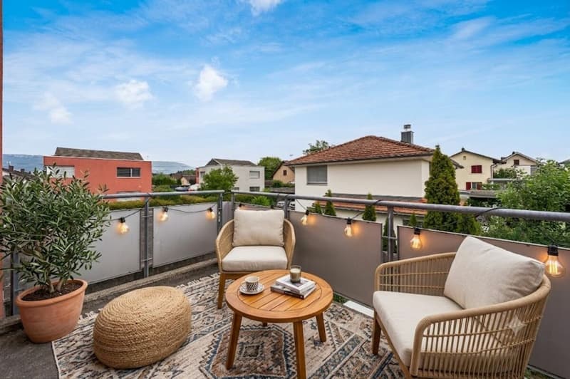 Wohnen mit Charme und Lebensqualität - stilvolles 4.5-Zimmer-Doppeleinfamilienhaus in familienfreundlicher Lage (12)