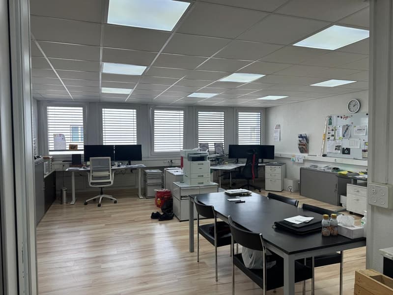 Helles Büro mit 105 m² im 2. OG in Egg – sofort verfügbar (7)
