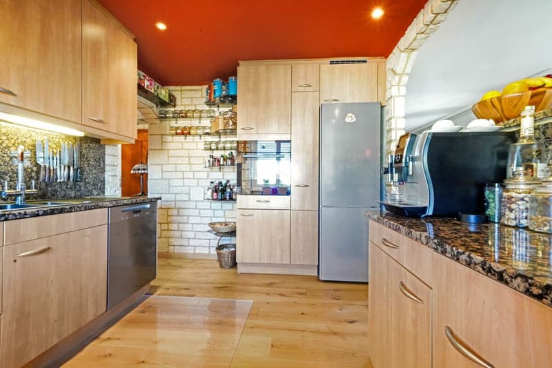 Preiswerte, renovierte 4,5 Zimmer Wohnung 10 min von Basel (10)