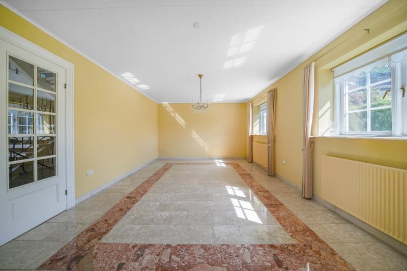 Villa esclusiva con vista sul lago e sulle Alpi - sulla pendice sud di Lugnorre (10)
