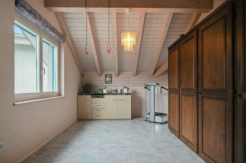 Bright 5.5 room single-family house with 4.5 room annex and a view into the green in St.Antoni (8)