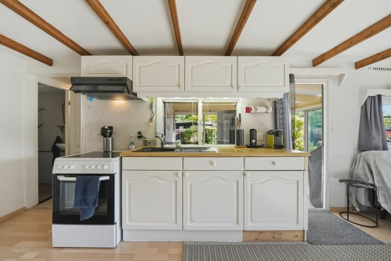 Gepflegtes Mobilhome mit 549 m² Land, insgesamt 5 Parzellen mit grossem Entwicklungspotenzial (6)
