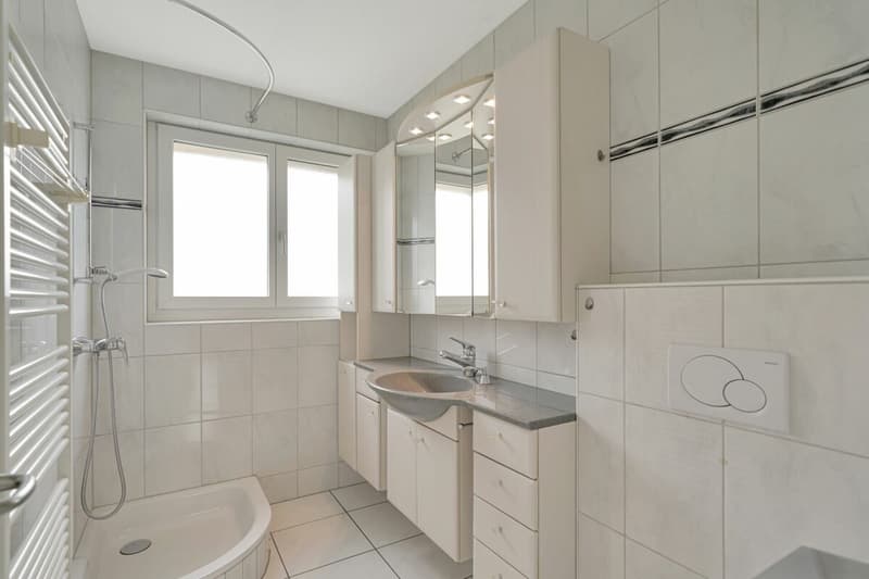 Attraktive 4.5 Zimmer Wohnung in Lostorf (6)