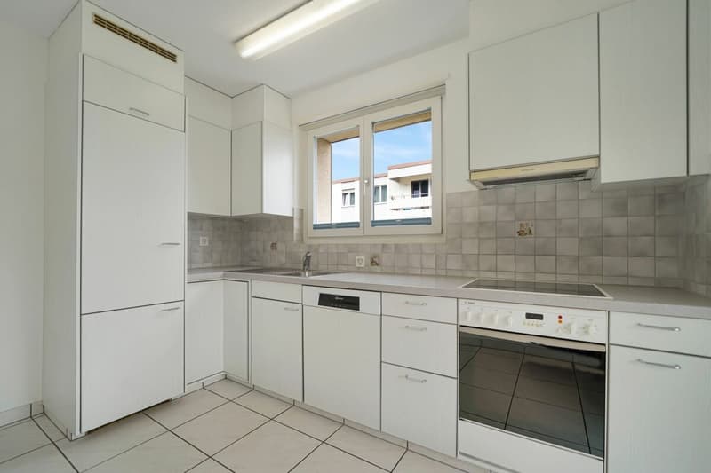 Attraktive 4.5 Zimmer Wohnung in Lostorf (7)