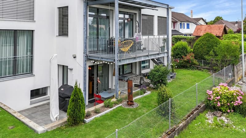 Neuwertige, moderne 2.5 Zimmer Eigentumswohnung mit Gartenanteil (12)