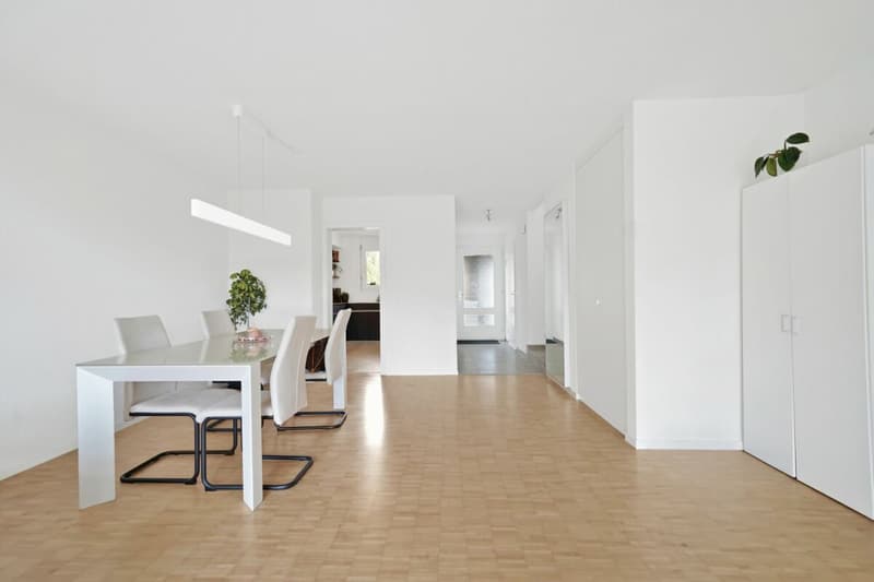 Ein Zuhause zum Verlieben - Moderne 3.5-Zimmer-Dachwohnung mit Charme (5)