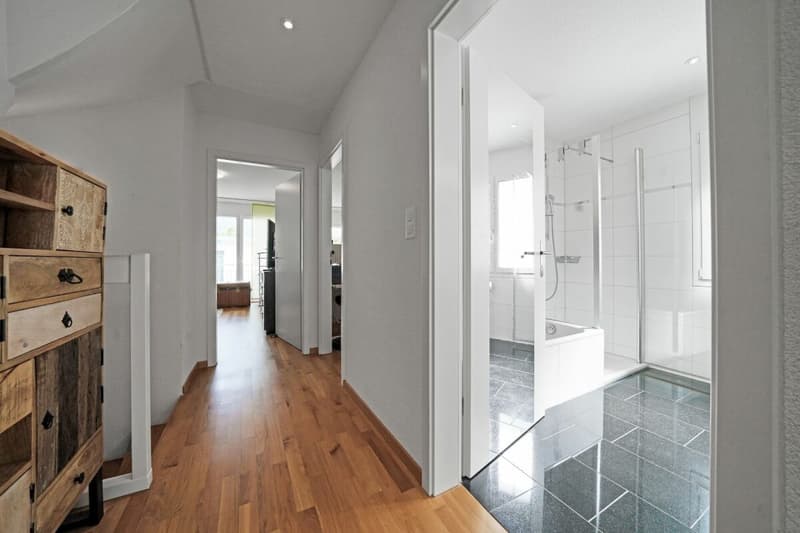 Modernes 5.5-Zimmer-Eck-Reihenhaus mit Wärmepumpe & Solaranlage (11)