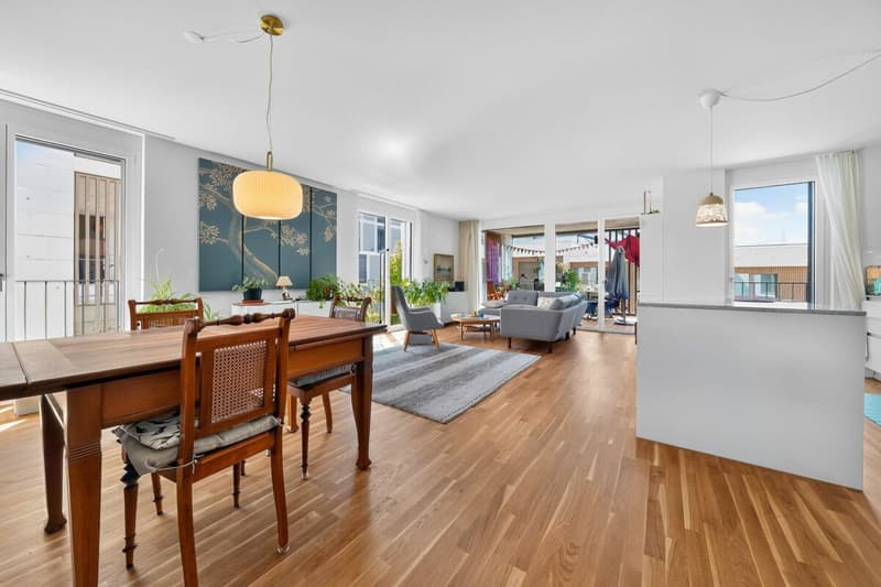 Neuwertige, moderne 4.5 Zimmerwohnung in Frauenkappelen (4)