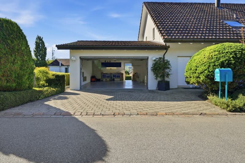 Gepflegtes 5.5 Zimmer Einfamilienhaus mit Traumgarten in Rünenberg (10)