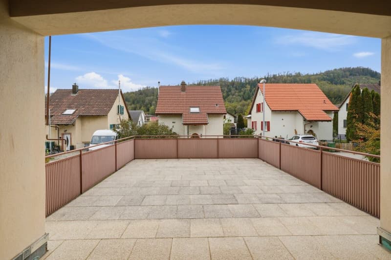 Teilsaniertes Einfamilienhaus mit Terrasse und Garten, nahe Olten (9)