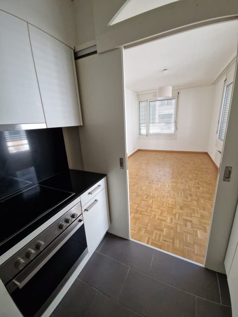 Bel appartement de 3 Pièces au cœur du quartier des Eaux-vives (6)
