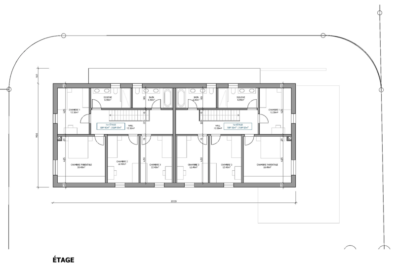 The floor plan shows a multi-unit residential building with 5 bedrooms, 5 bathrooms, a living room, and a kitchen. The bedrooms are labeled as 'Chambre' and the bathrooms are labeled as 'Salle de bain'. The layout appears to be symmetrical with identical