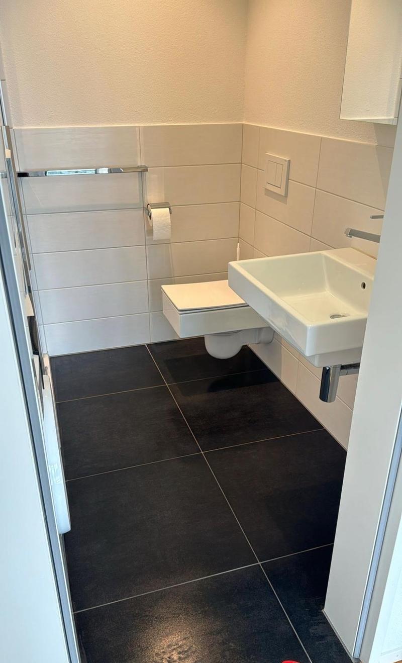 Helle 3.5-Zimmer-Attikawohnung mit Terrasse in Würenlingen – sofort verfügbar! (6)