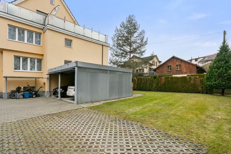 Exklusives Mehrfamilienhaus mit 3 Wohnungen in ruhiger Lage von Bischofszell (3)