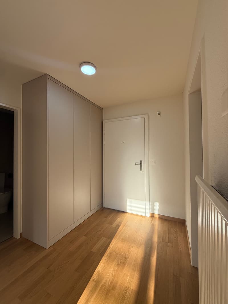 Erstvermietung nach Sanierung – moderne 2.5-Zimmer-Wohnung mit Balkon (11)