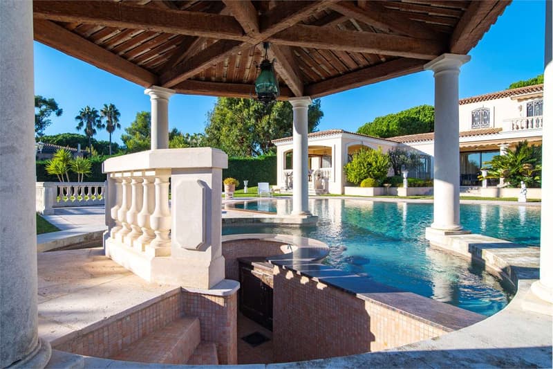 LUSSUOSA VILLA PROVENZALE IN UNA TENUTA RECINTATA (10)