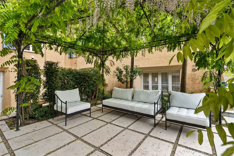 magnifica villa art déco in una tenuta sicura (8)