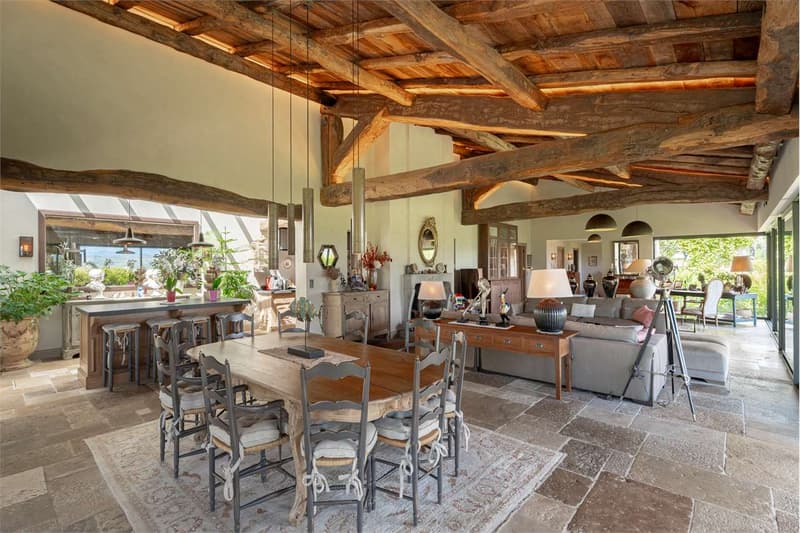 SPLENDIDO CASALE PROVENZALE CON VISTA PANORAMICA. (9)