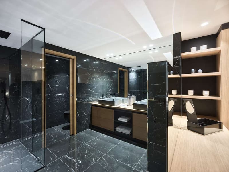Duplex completamente ristrutturata con vista mare (11)
