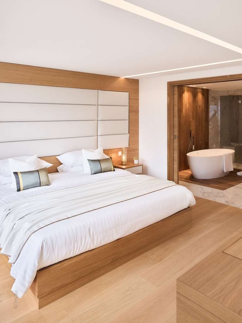 Duplex completamente ristrutturata con vista mare (7)