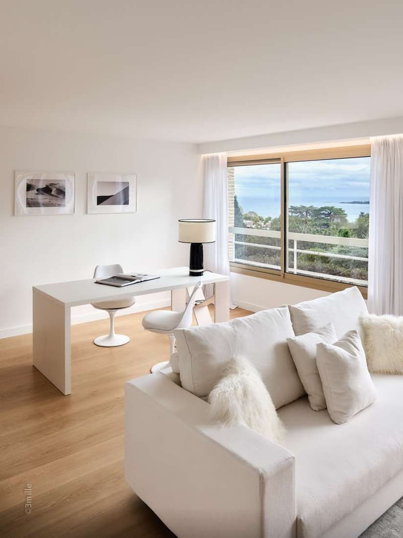 Duplex completamente ristrutturata con vista mare (6)