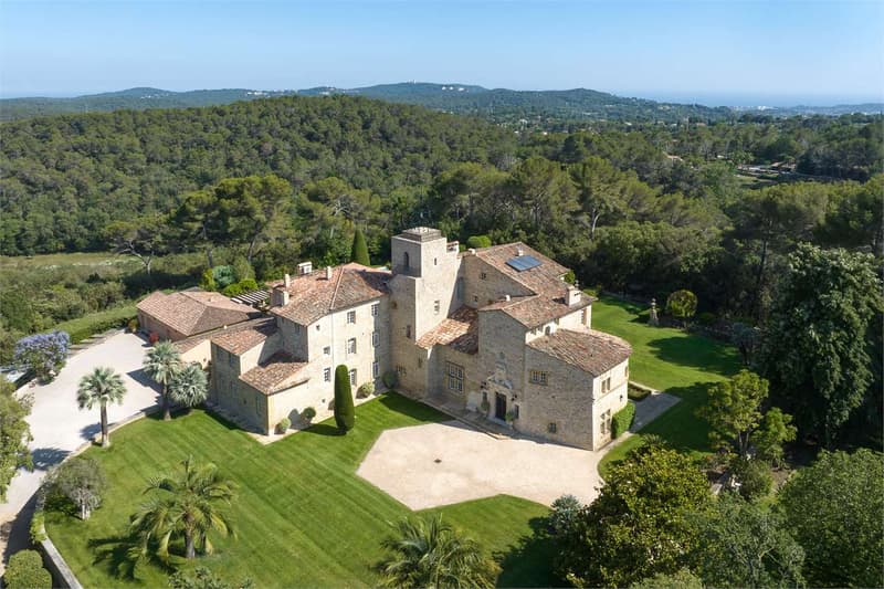 UNA PROPRIETÀ D'ECCEZIONE TRA MOUGINS E VALBONNE (5)