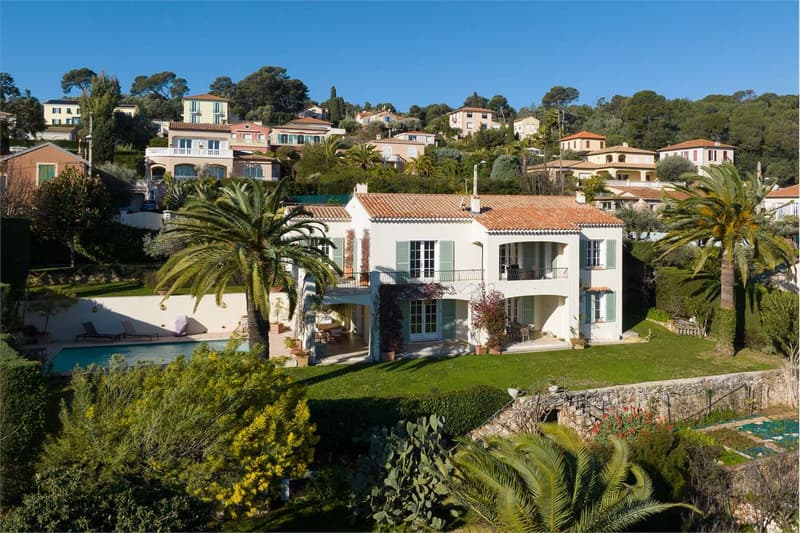 Villa affacciata sulla baia di Villefranche (3)