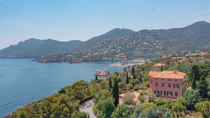 Proprietà unica - Terreno pianeggiante di oltre 1 (5)
