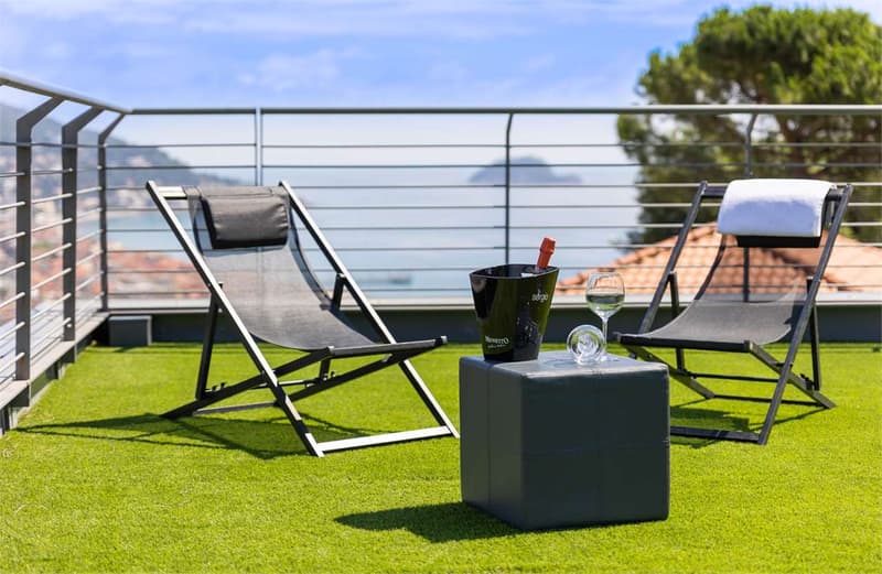 SUPERBO ATTICO CON VISTA MARE (8)
