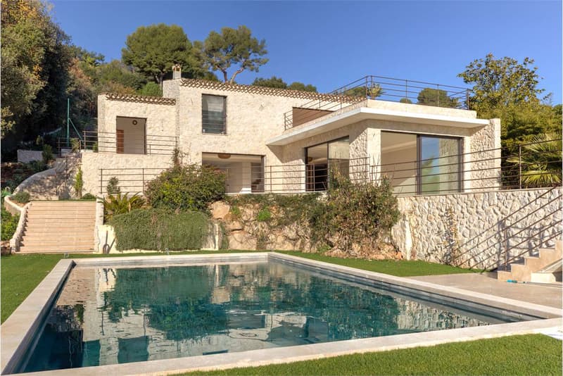 Villa neoprovenzale con magnifica vista sul mare (4)