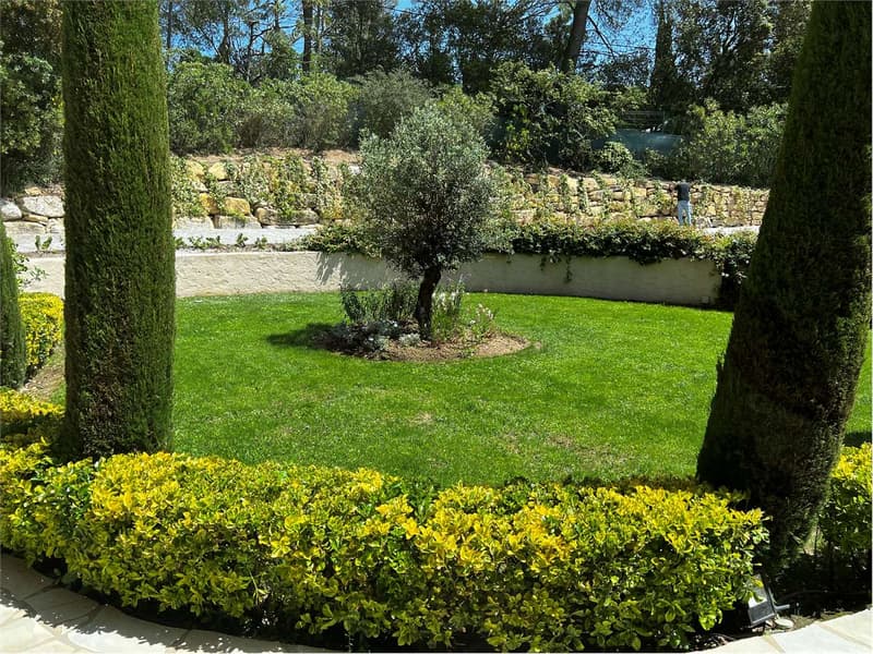Bellissima villa vicino a Mougins (8)