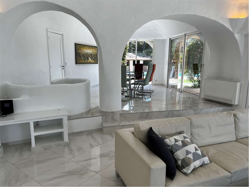 Bellissima villa vicino a Mougins (7)
