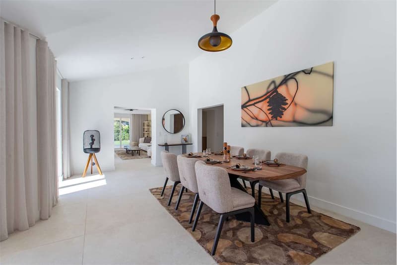 Villa lussuosamente ristrutturata con piscina (8)