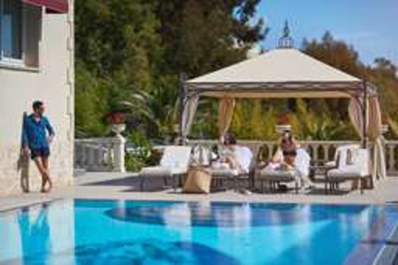 ECCEZIONALE TENUTA SUPER CANNES (6)