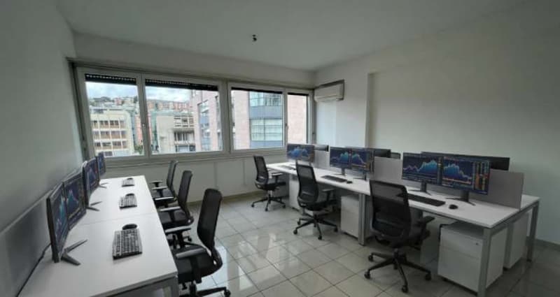 Affittiamo spazio commerciale Lugano Centro (5)