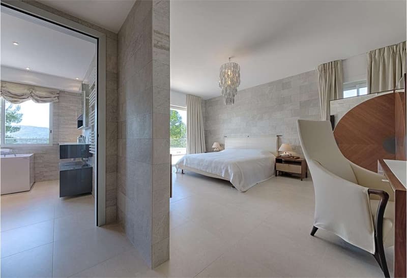 Villa di Prestigio nel Cuore del Royal Mougins Golf Club (8)