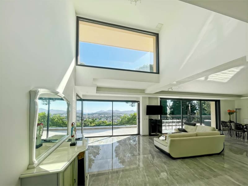 Villa contemporanea vista mare (3)