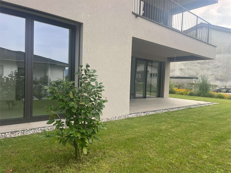 Gordola- stupendo 4.5 con giardino (2)