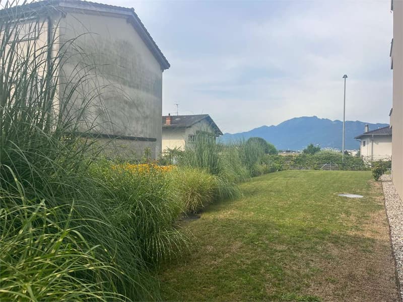 Gordola- stupendo 4.5 con giardino (11)