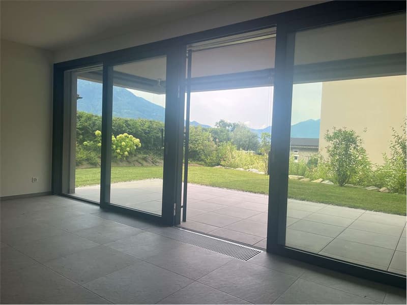 Gordola- bellissimo  appartamento 4.5 con grande giardino (4)