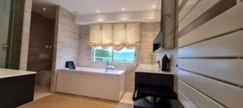 Mougins in un prestigioso golf club, lussuosa villa (12)